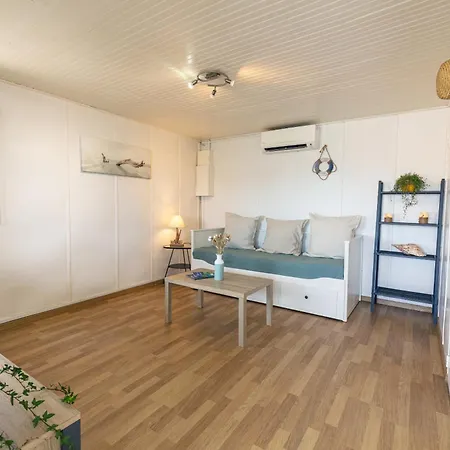 La Roche, Cabanon Cosy Les Pieds Dans L'eau Avec Vue Exceptionnelle 度假居 耶尔