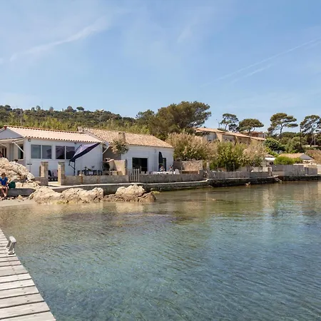 La Roche, Cabanon Cosy Les Pieds Dans L'eau Avec Vue Exceptionnelle * Hyeres